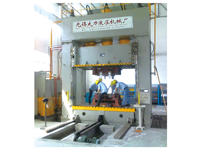 海南YDL27-1500T液壓機(jī) 核心基礎(chǔ)軟件服務(wù)解析與價值